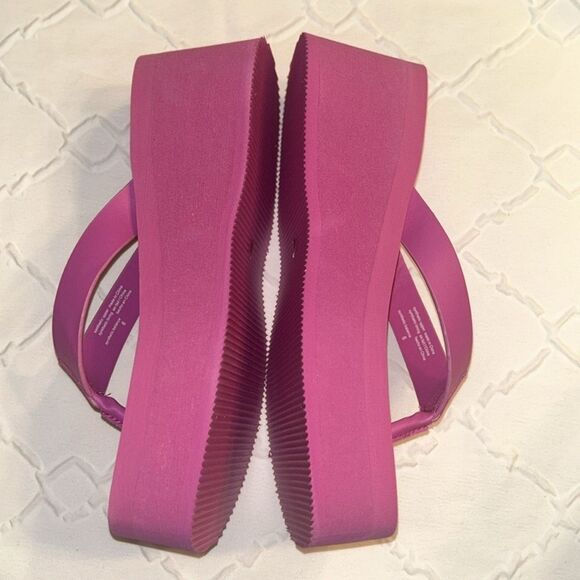 Seychelles Pink Platform Sandals(Size 6) - Picture 7 of 8